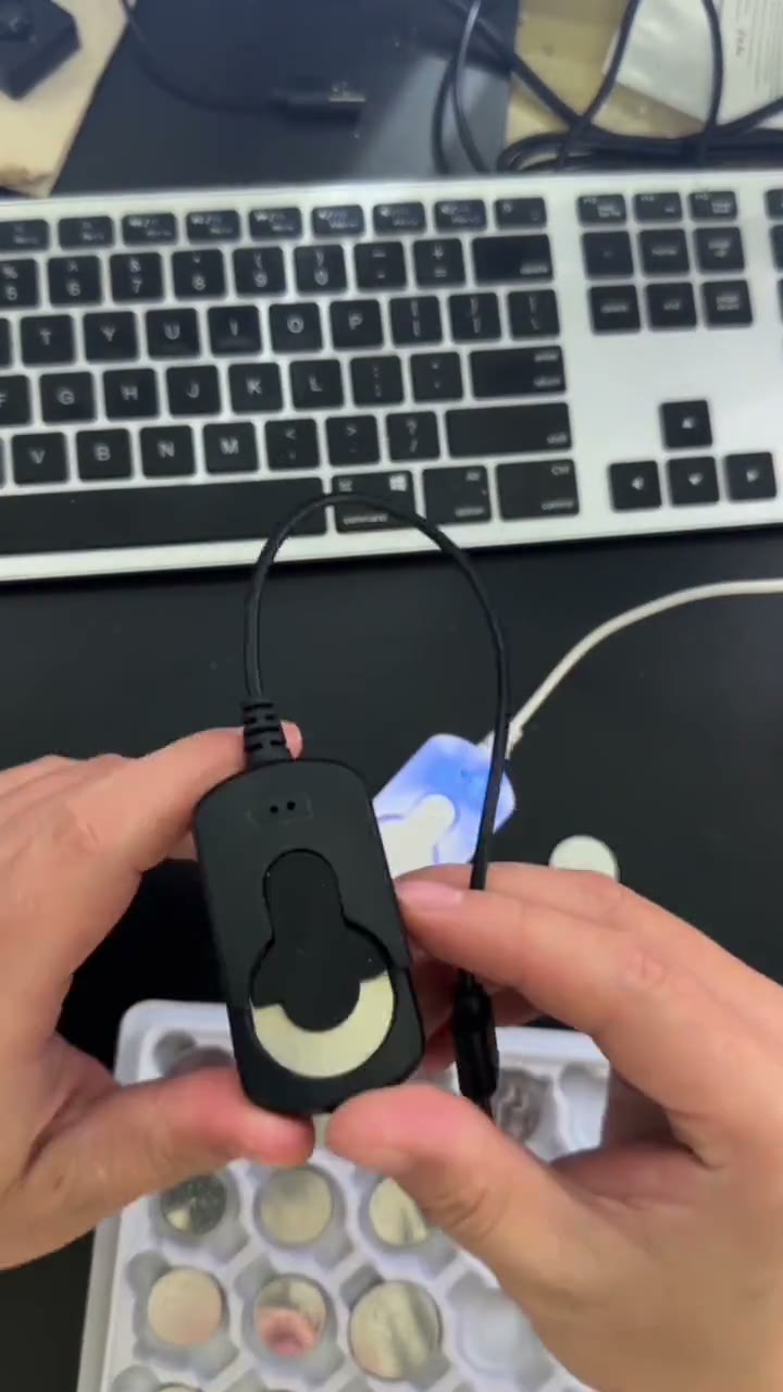Clip charger: several LIR coin cell sizes
